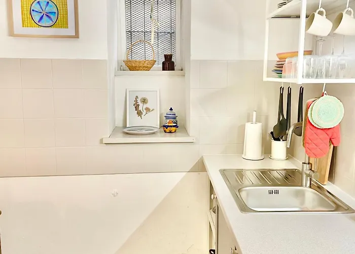 Casa Curie 17 In Borgo Storico Moltrasio