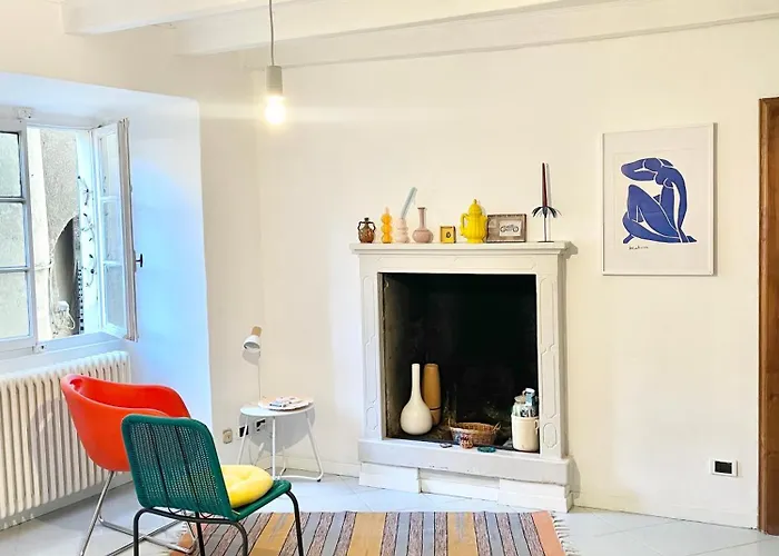 Casa Curiè 17 In Borgo Storico * Moltrasio