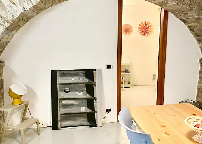 Casa Curie 17 In Borgo Storico 度假居