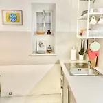 Casa Curie 17 In Borgo Storico モルトラージオ