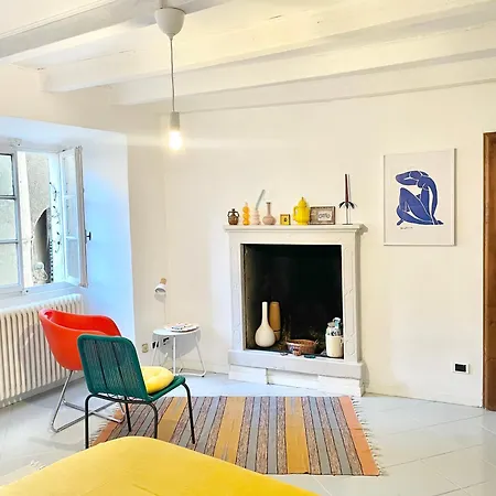Casa Curie 17 In Borgo Storico * モルトラージオ
